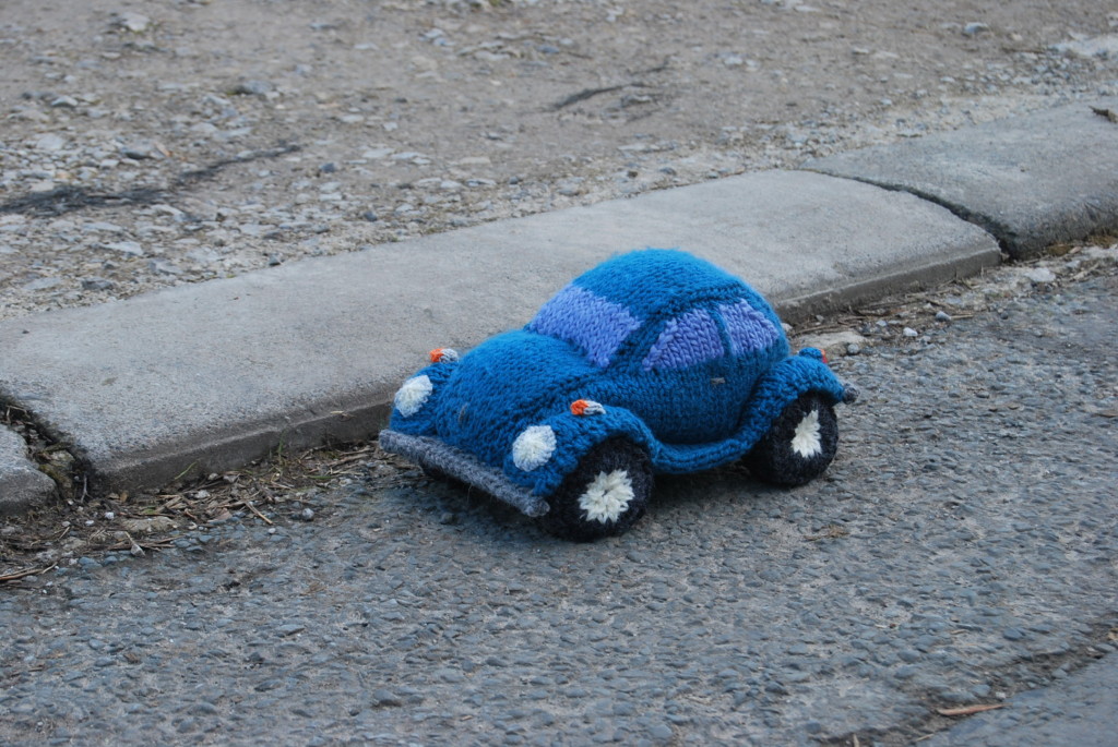 beetle car knitting pattern