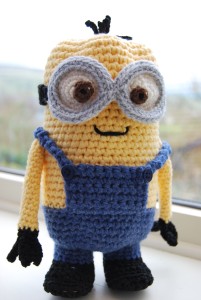 Minion Easter Egg Holder